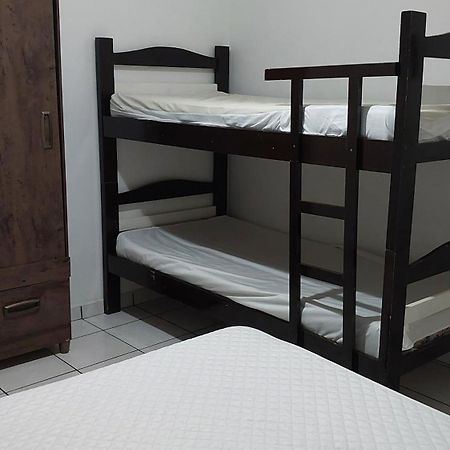 Apartamento กัวรูจา ภายนอก รูปภาพ