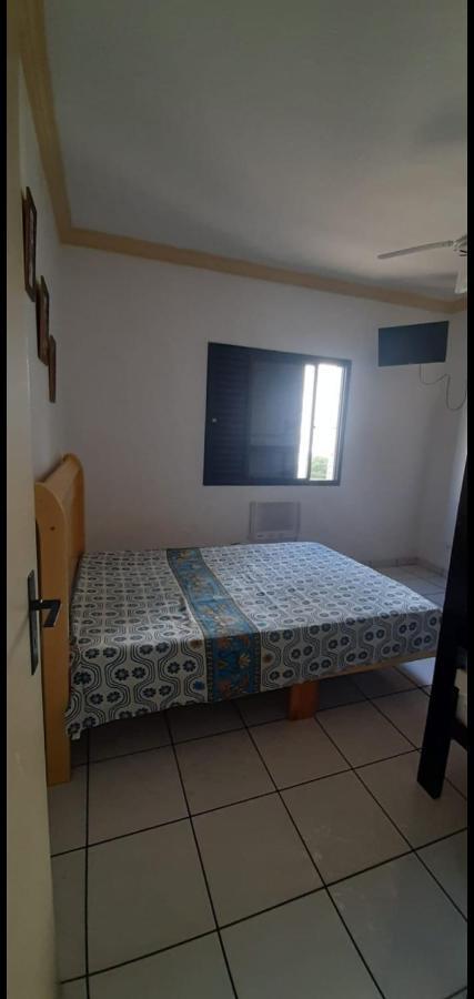 Apartamento กัวรูจา ภายนอก รูปภาพ