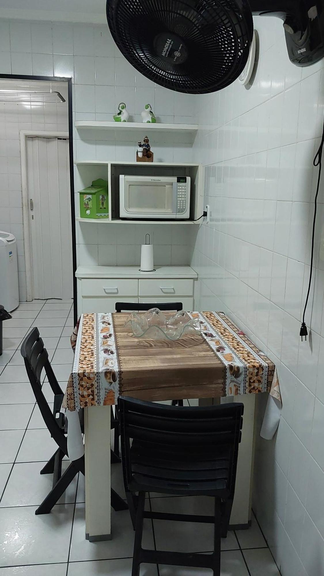 Apartamento กัวรูจา ภายนอก รูปภาพ