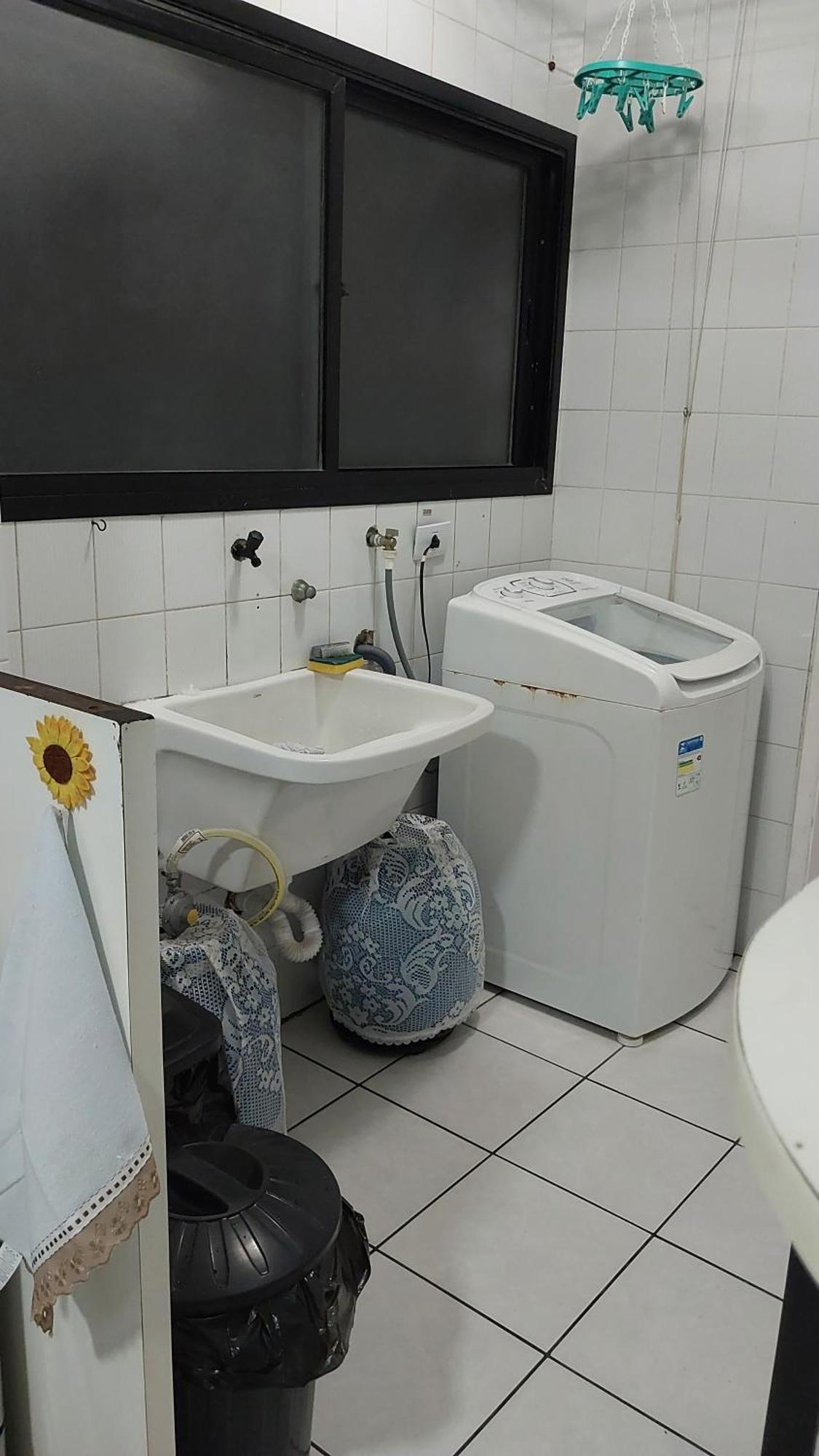 Apartamento กัวรูจา ภายนอก รูปภาพ
