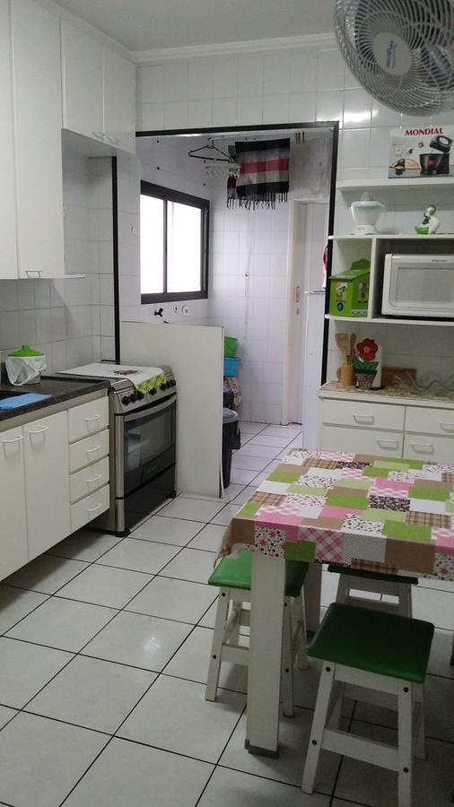 Apartamento กัวรูจา ภายนอก รูปภาพ