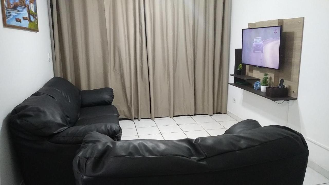 Apartamento กัวรูจา ภายนอก รูปภาพ
