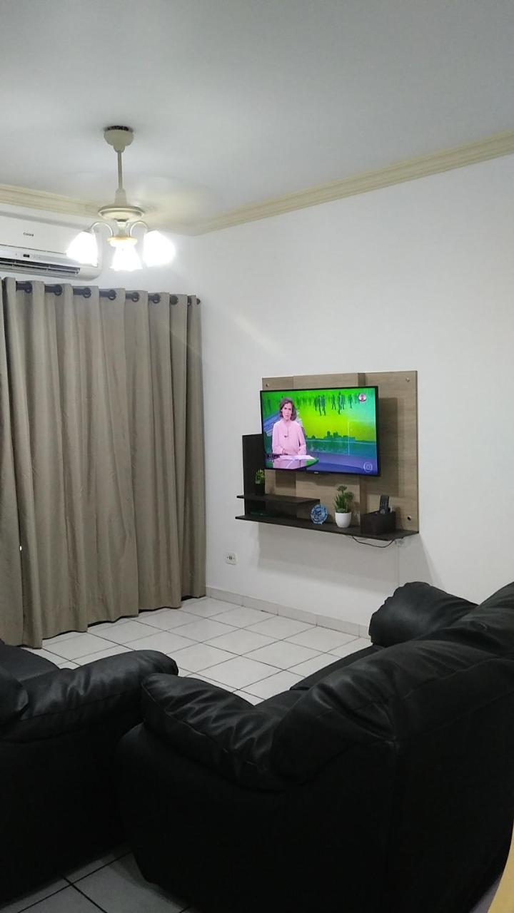 Apartamento กัวรูจา ภายนอก รูปภาพ